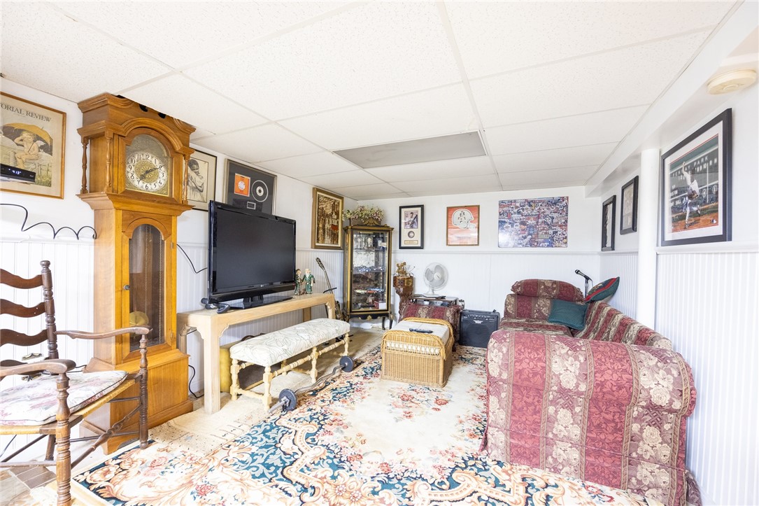35 Angell Road Lincoln, RI 02865 - Photo 34 of 49 Gallery Image 34