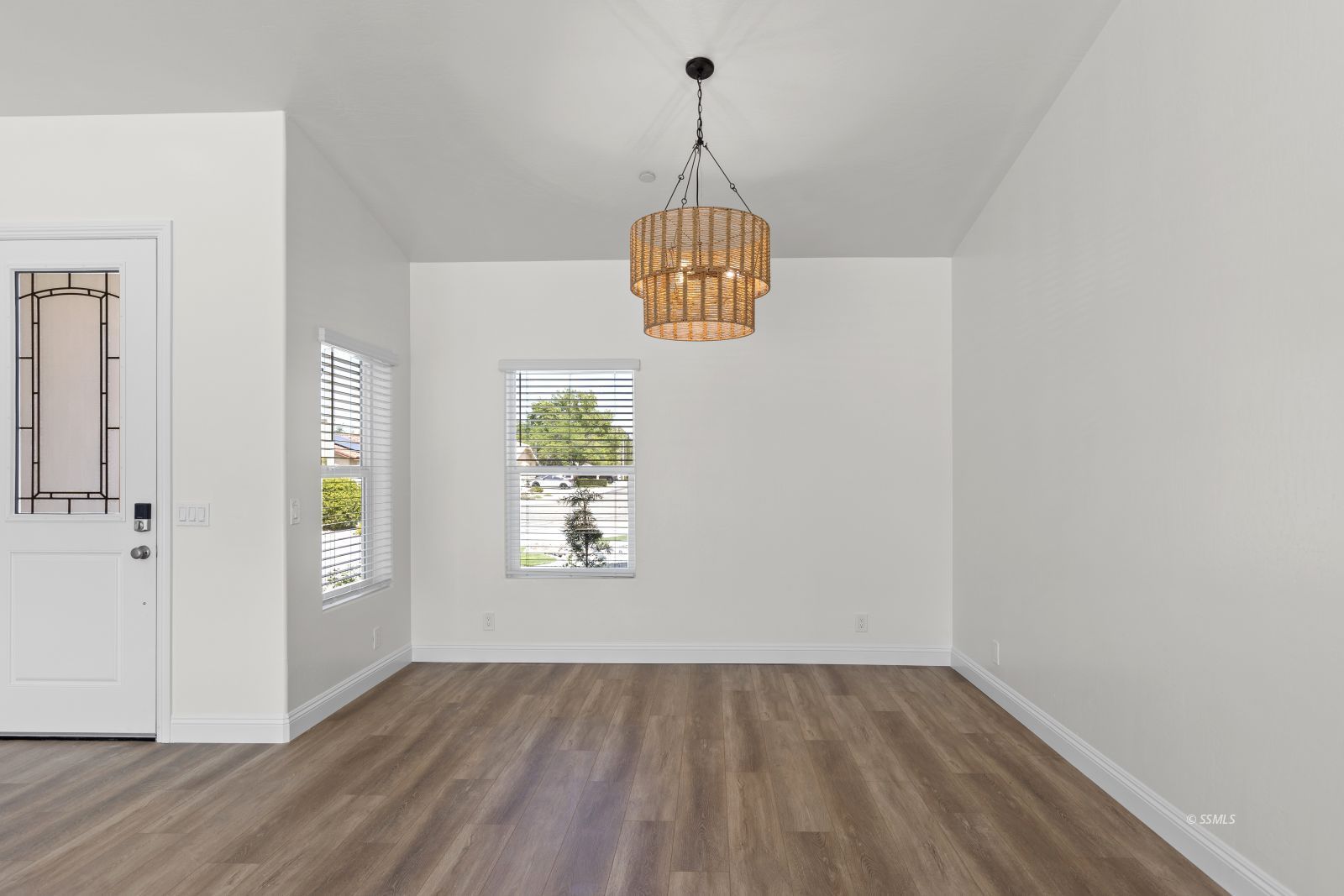 1241 Andrea Court Ridgecrest, CA 93555 - Photo 10 of 42