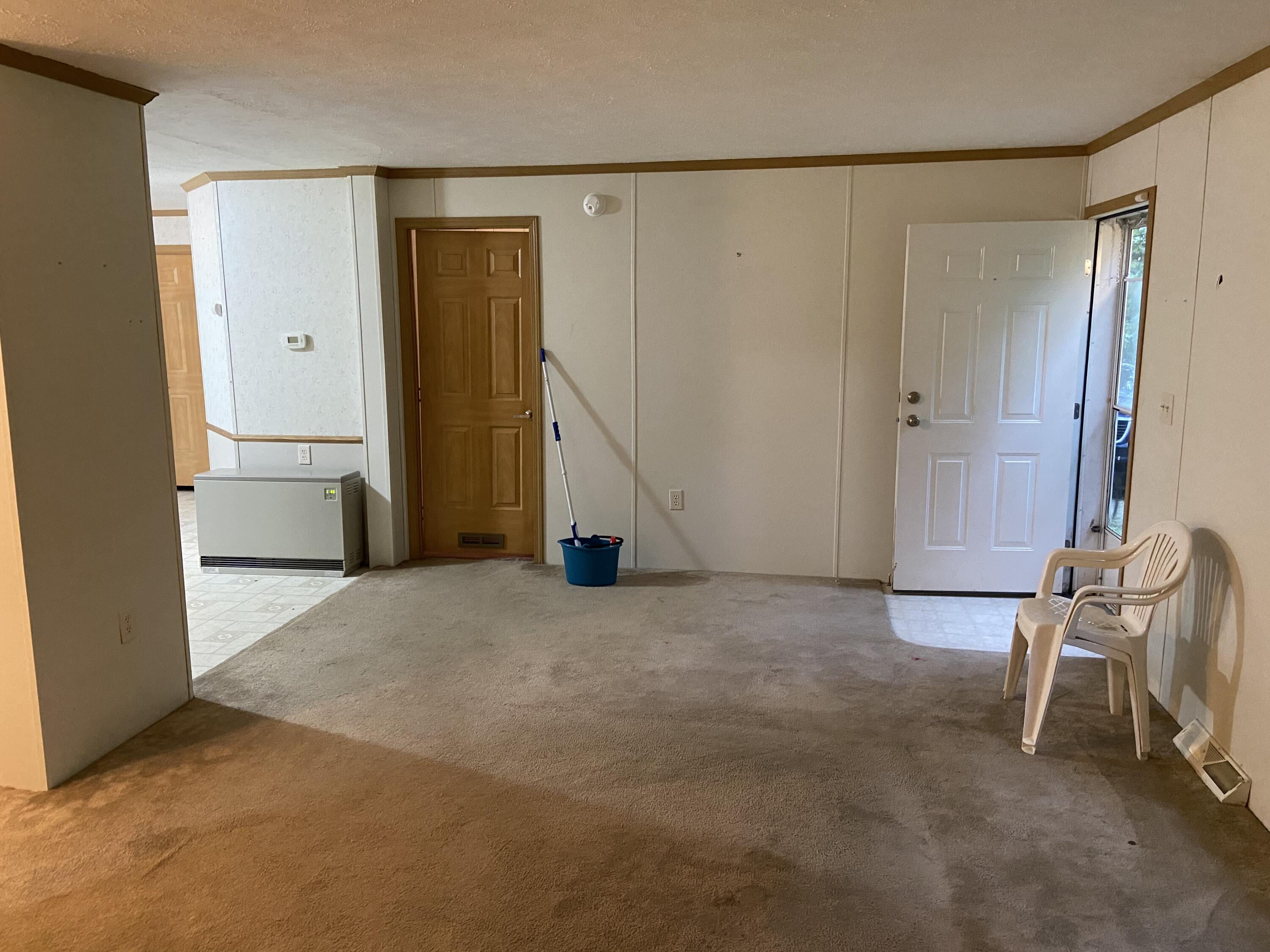 188 Hinks Road Jefferson, ME 04348 - Photo 10 of 27 IMG_9356