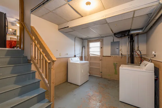 $249,900 | 732 Whitney Avenue, Winthrop Harbor, IL 60096