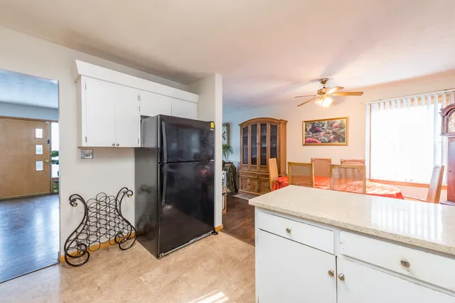 $249,900 | 732 Whitney Avenue, Winthrop Harbor, IL 60096