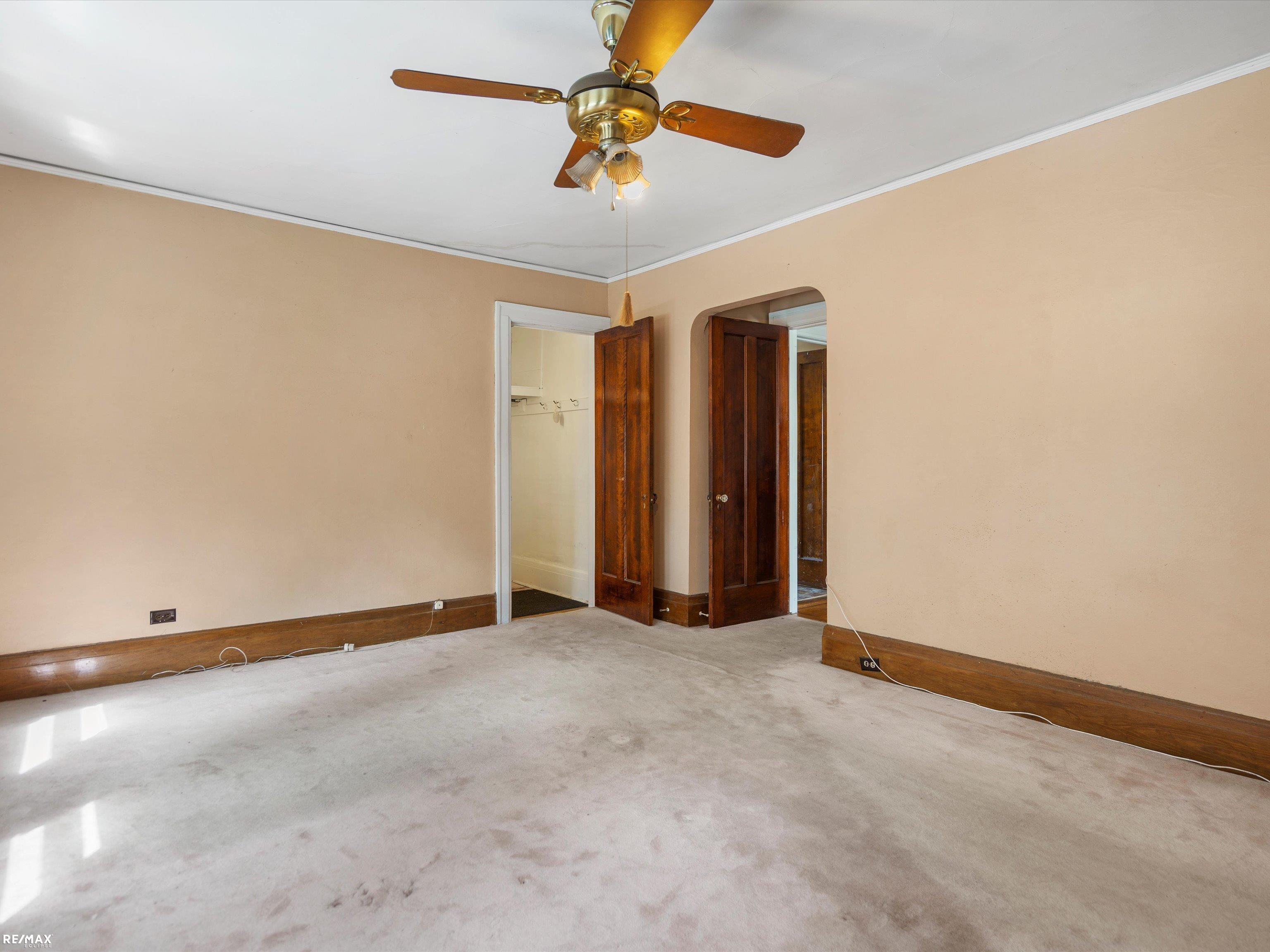 15611 Charles R Avenue Eastpointe, MI 48021 - Photo 18 of 47 50187488-5369ad28-a396-412b-84ae-2b604495e6a0.JPG