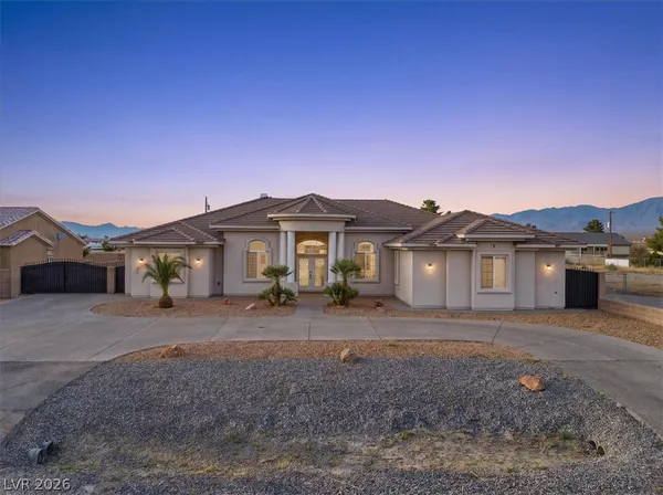 $650,000 | 600 East Jaybird Street, Pahrump, NV 89048