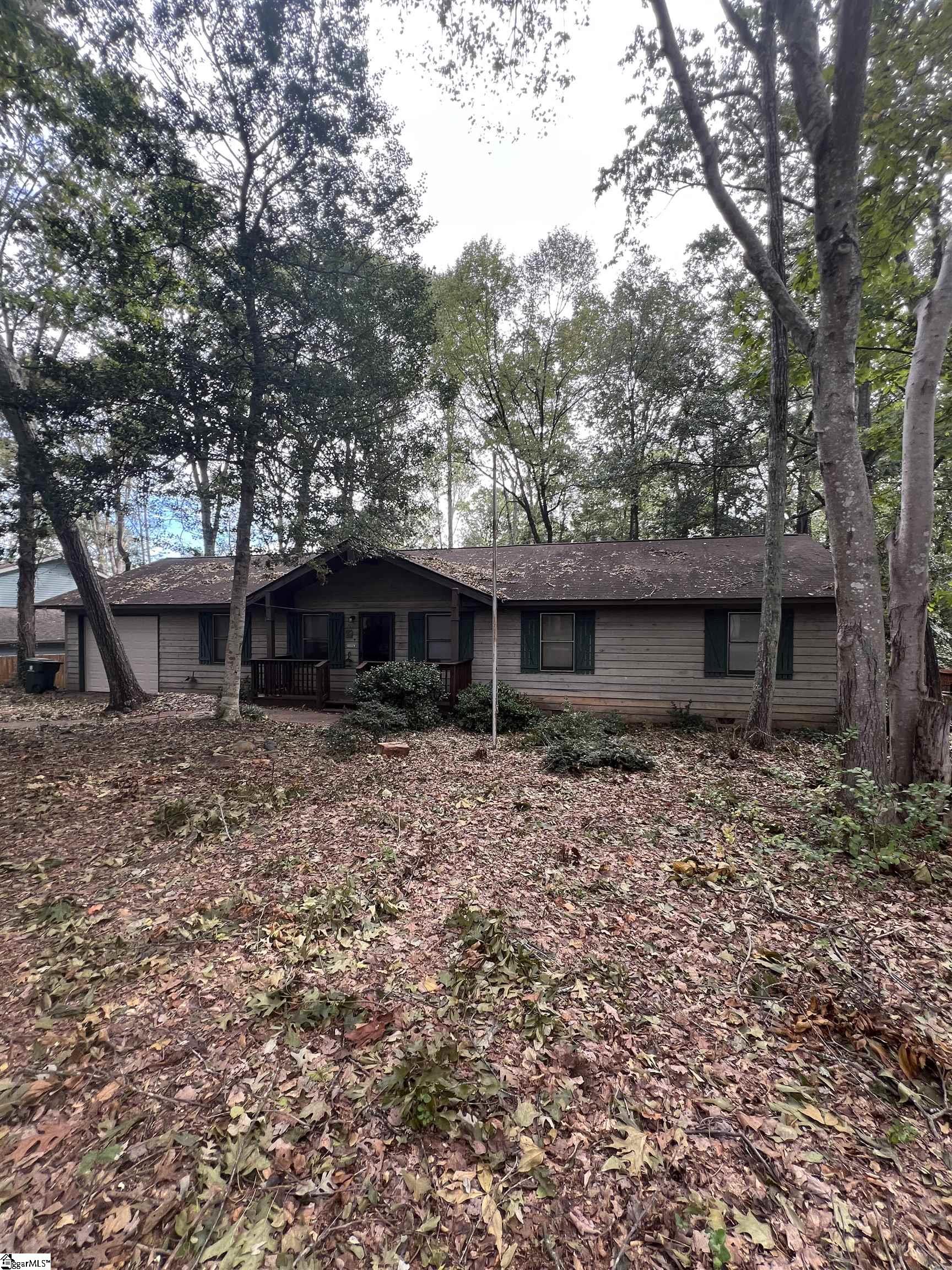 202 Tarleton Way Greer, SC 29650 - Photo 1 of 35 Gallery Image 1