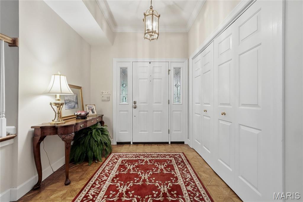 9767 Fall Ridge Trail Sunset Hills, MO 63127 - Photo 5 of 53 Gallery Image 5