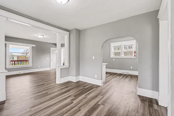 $199,900 | 2008 East Stockbridge Avenue, Kalamazoo, MI 49001