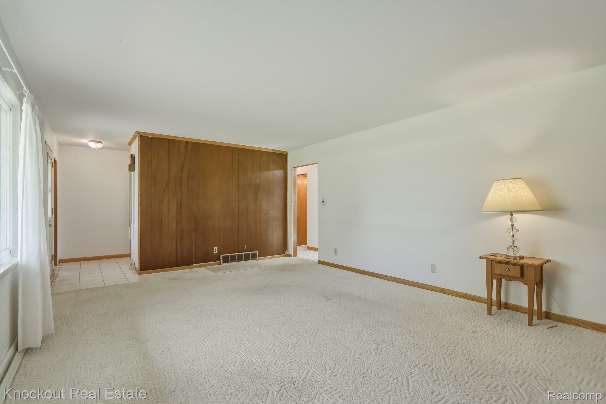 9960 Curtis Road Frankenmuth, MI 48734 - Photo 15 of 66 13-web-or-mls-9960 Curtis Rd 48734 -13.jpg