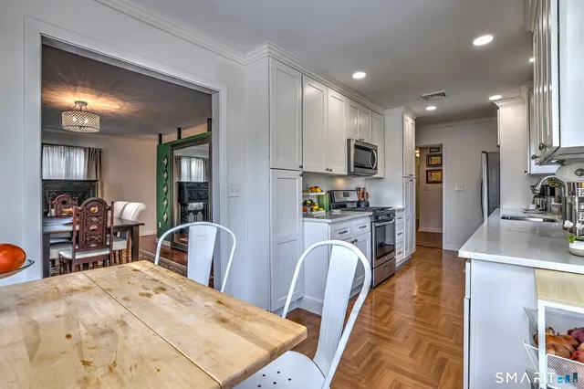 $479,000 | 690 Forest Road, Unit 501, West Haven, CT 06516