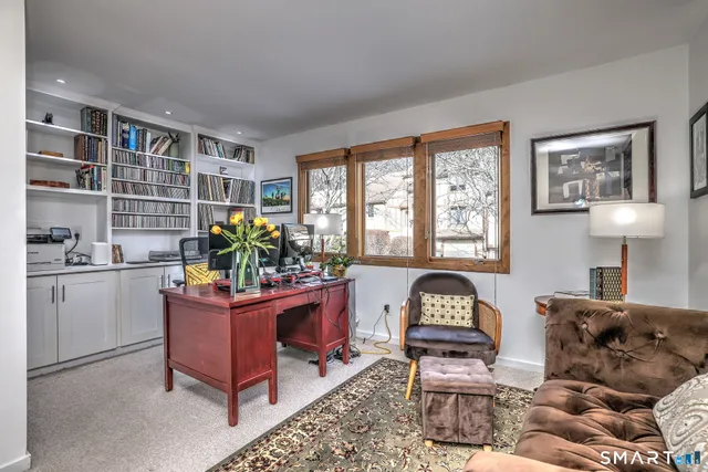 $479,000 | 690 Forest Road, Unit 501, West Haven, CT 06516