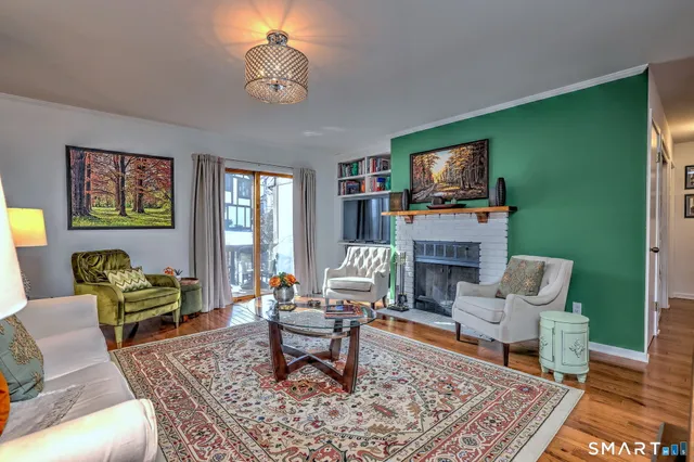 $479,000 | 690 Forest Road, Unit 501, West Haven, CT 06516