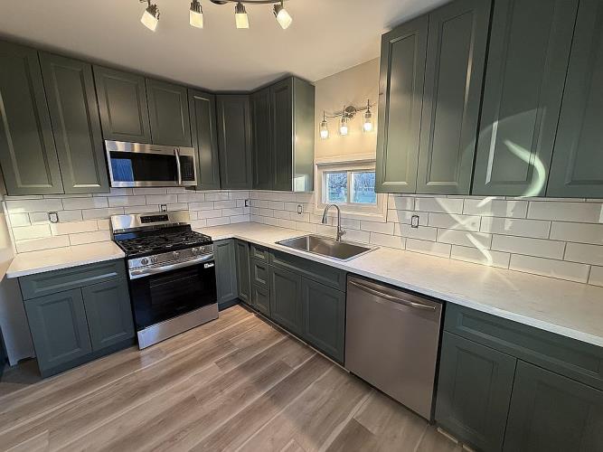 2110 Saltsman Road Erie, PA 16510 - Photo 4 of 11