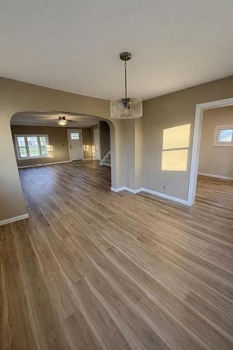 2110 Saltsman Road Erie, PA 16510 - Photo 6 of 11