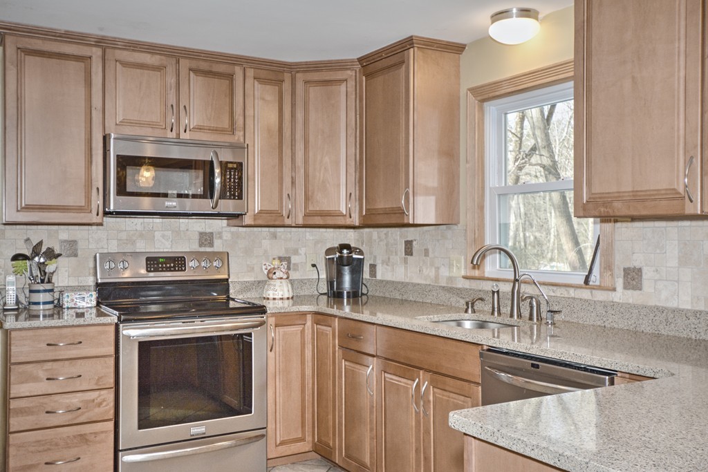 75 Hiley Brook Road Stow, MA 01775 - Photo 3 of 20