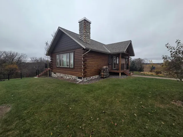 $425,000 | 2040 275th Avenue, Luck, WI 54853