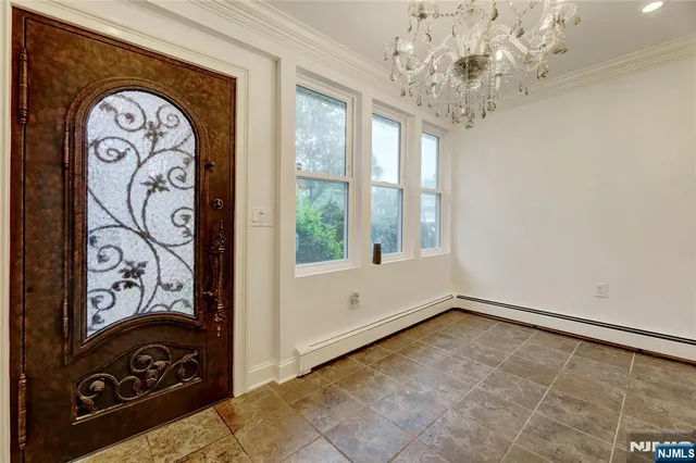 $799,000 | 406 Dixie Avenue, Hawthorne, NJ 07506