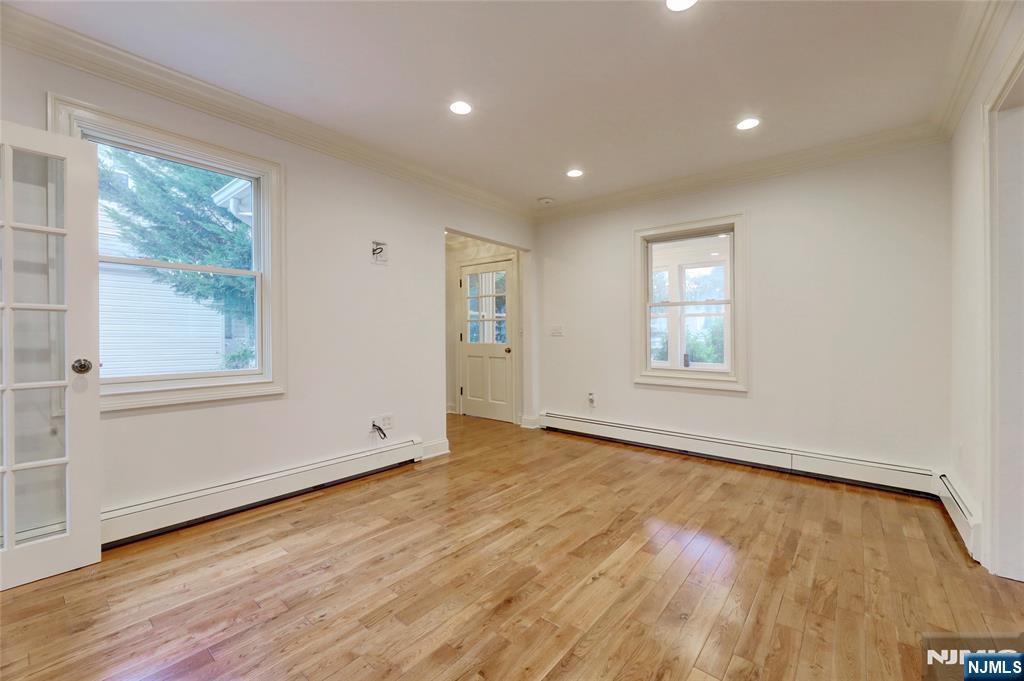 406 Dixie Avenue Hawthorne, NJ 07506 - Photo 19 of 48