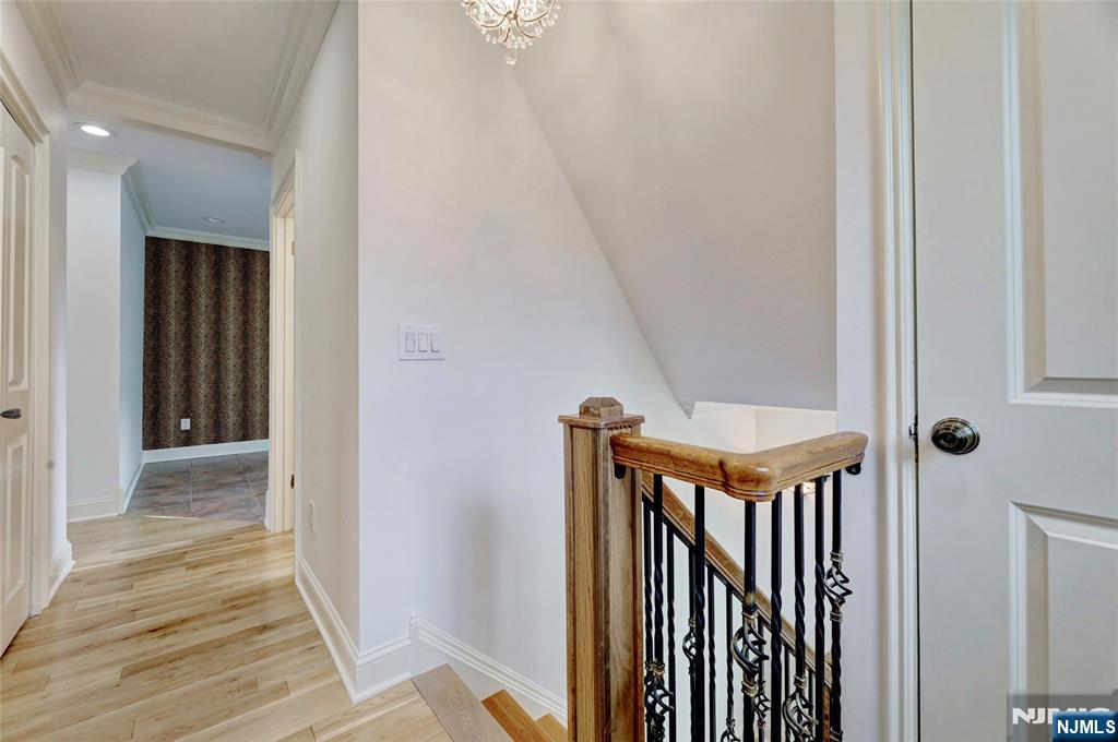 406 Dixie Avenue Hawthorne, NJ 07506 - Photo 36 of 48