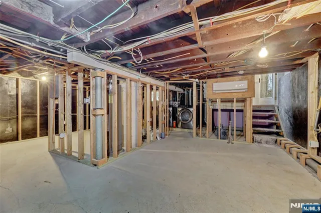 $799,000 | 406 Dixie Avenue, Hawthorne, NJ 07506