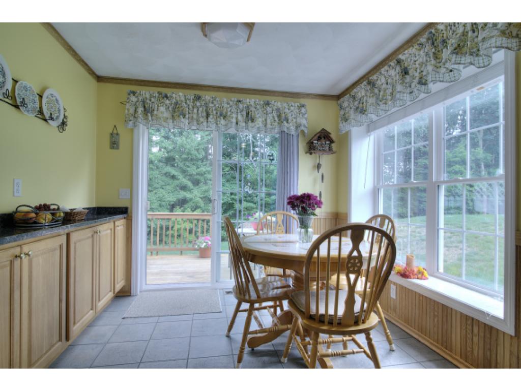 42 Hadleigh Road, Unit 42 Windham, NH 03087 - Photo 8 of 26