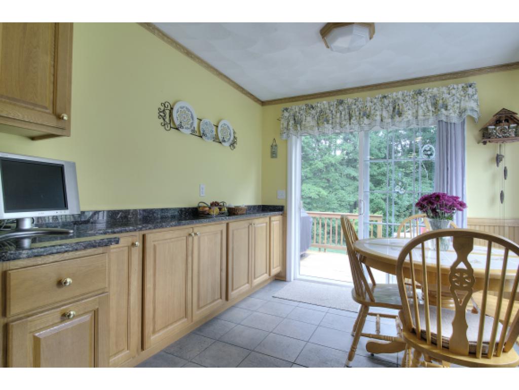 42 Hadleigh Road, Unit 42 Windham, NH 03087 - Photo 9 of 26