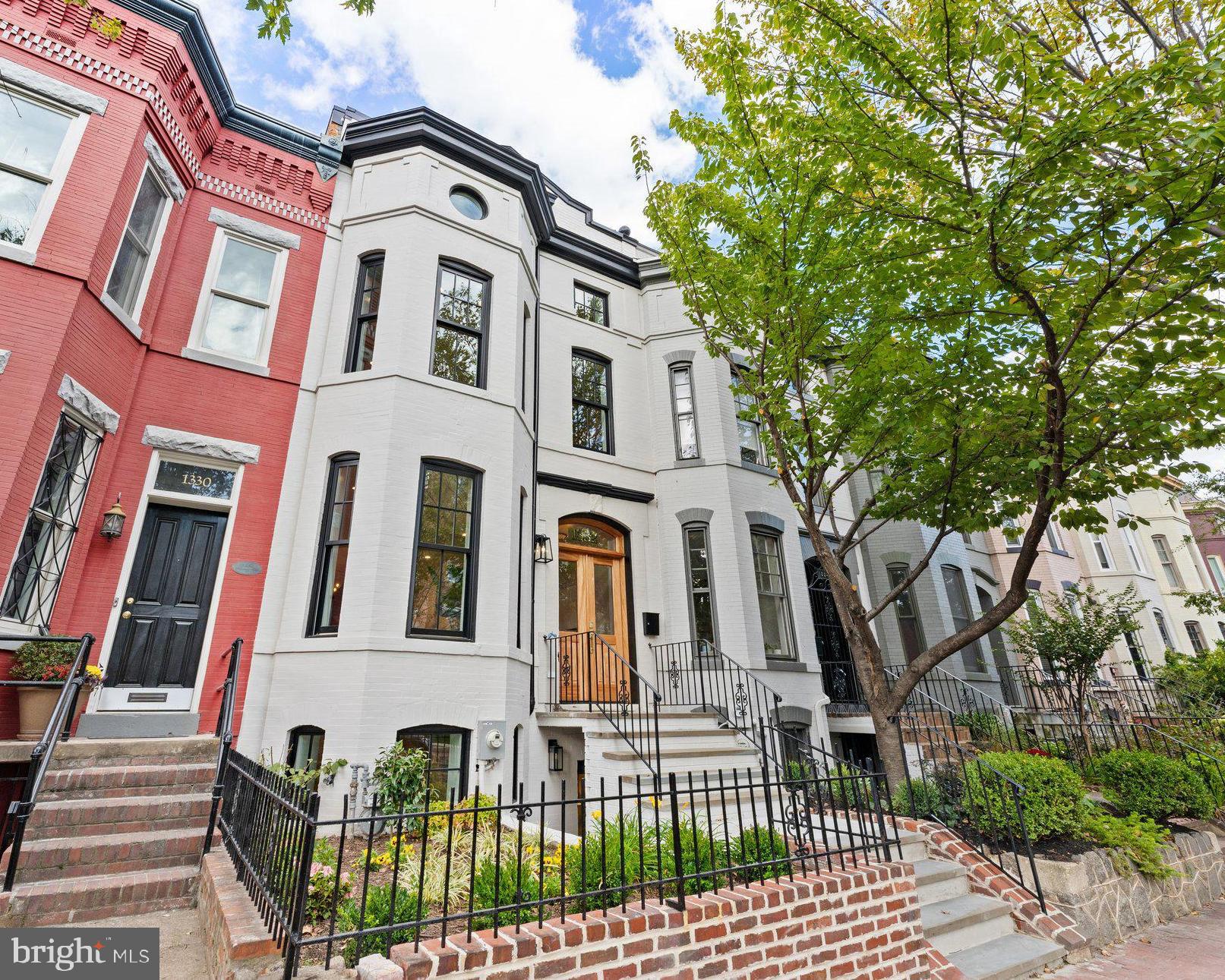 1332 Independence Ave Southeast  