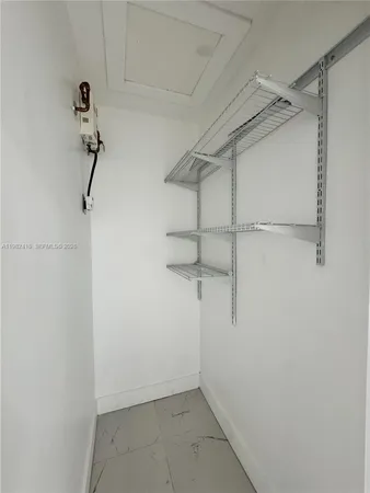 $1,750 | 2142 Northwest 1st Street, Unit 2142, Miami, FL 33125