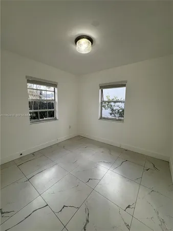 $1,750 | 2142 Northwest 1st Street, Unit 2142, Miami, FL 33125