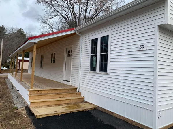 $219,900 | 59 Barberry Lane, Raymond, NH 03077