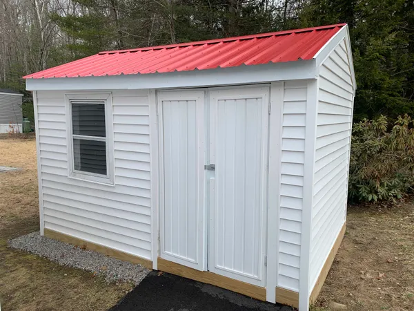 $219,900 | 59 Barberry Lane, Raymond, NH 03077