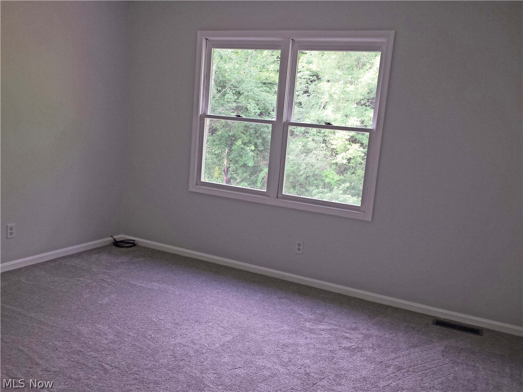 39650 Aurora Road Solon, OH 44139 - Photo 16 of 27 Bedroom 2