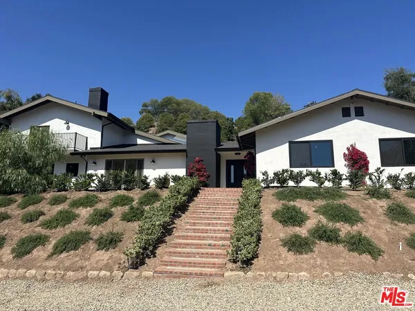 $4,250,000 | 1131 Rancho Drive, Ojai, CA 93023