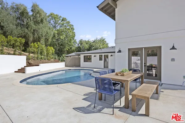 $4,250,000 | 1131 Rancho Drive, Ojai, CA 93023
