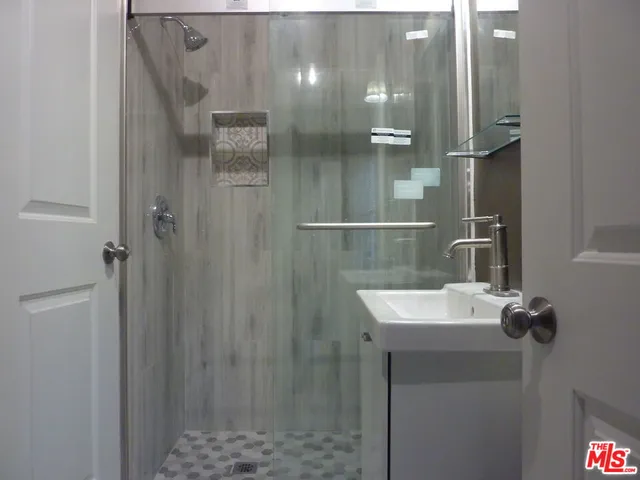 $4,500 | 375 North Avenue 52, Los Angeles, CA 90042