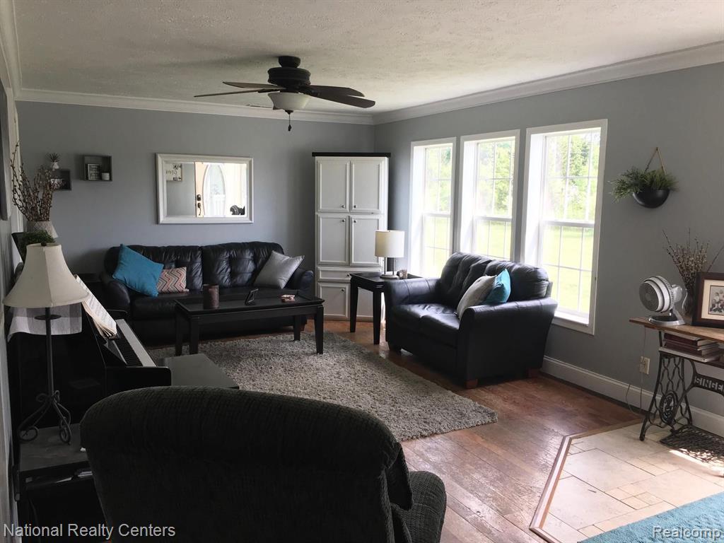 3564 Bowen Road Howell, MI 48855 - Photo 2 of 41 Gallery Image 2