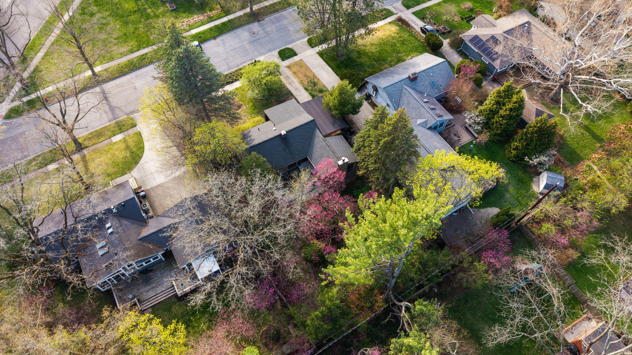 1214 Pomona Road Ann Arbor, MI 48103 - Photo 50 of 53 5-web-or-mls-DJI_20260417183821_0218_D