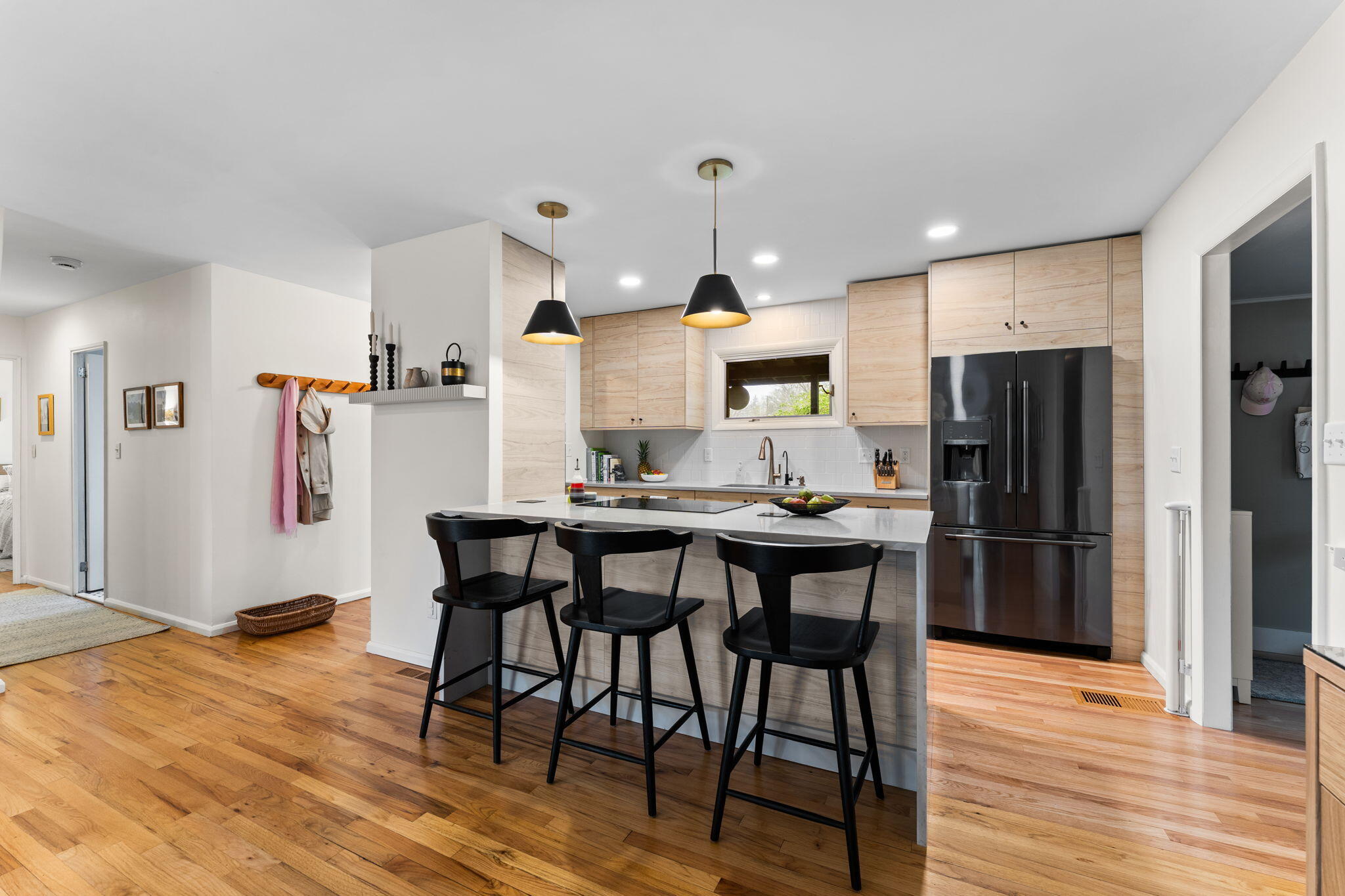 1214 Pomona Road Ann Arbor, MI 48103 - Photo 5 of 53 33-web-or-mls-DSC09411