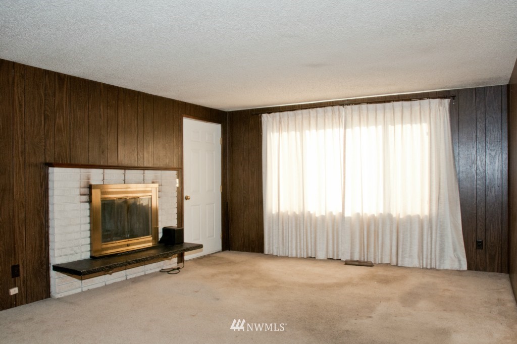 675 Redmond Avenue Northeast Renton, WA 98056 - Photo 2 of 12 Gallery Image 2