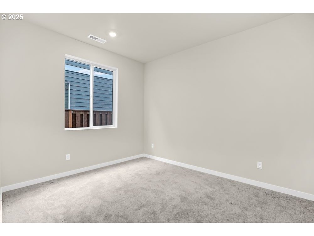 430 Southwest 32nd Street Battle Ground, WA 98604 - Photo 11 of 15 a view of an empty room with a window