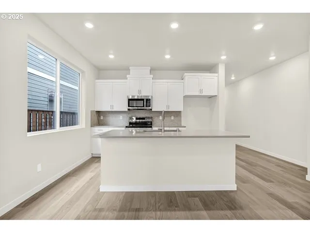 $488,999 | 430 Southwest 32nd Street, Battle Ground, WA 98604