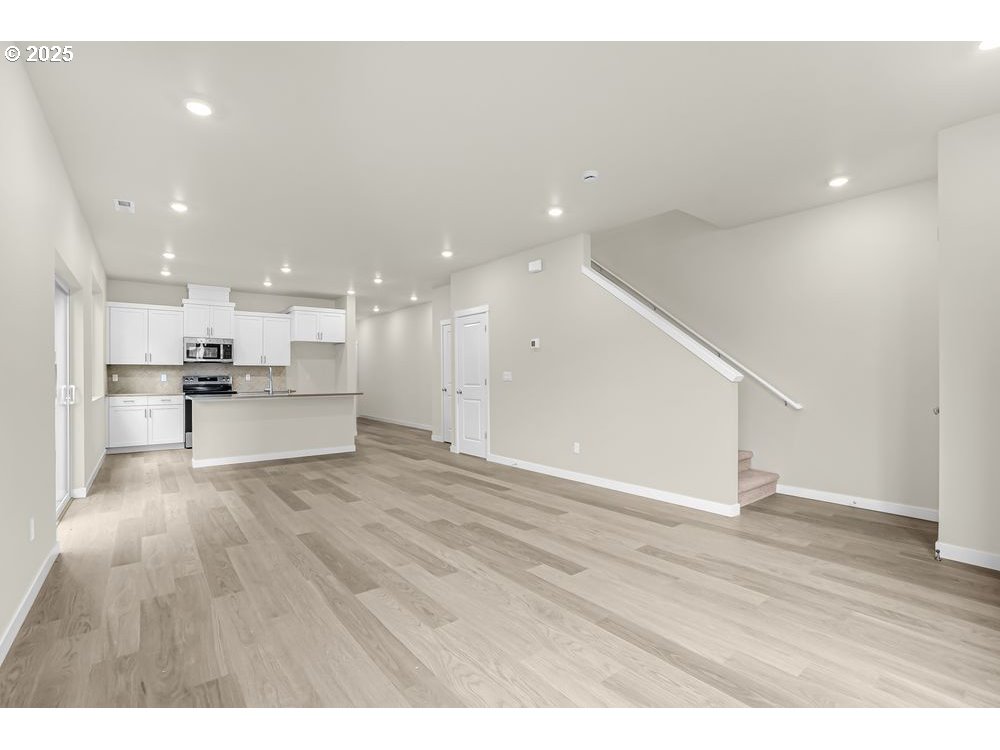 430 Southwest 32nd Street Battle Ground, WA 98604 - Photo 4 of 15