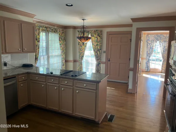 $496,000 | 113 Palmer Place, Washington, NC 27889