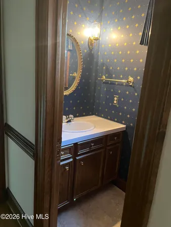 $496,000 | 113 Palmer Place, Washington, NC 27889