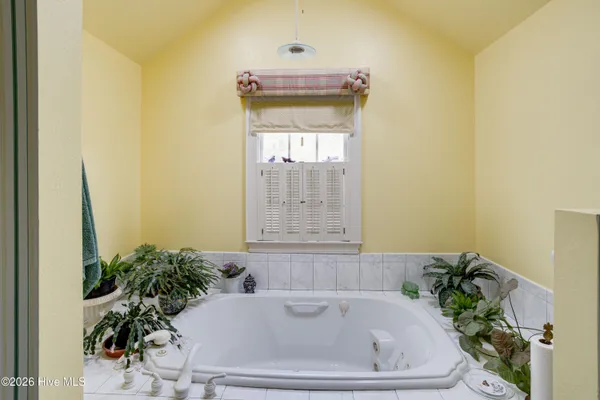 $496,000 | 113 Palmer Place, Washington, NC 27889