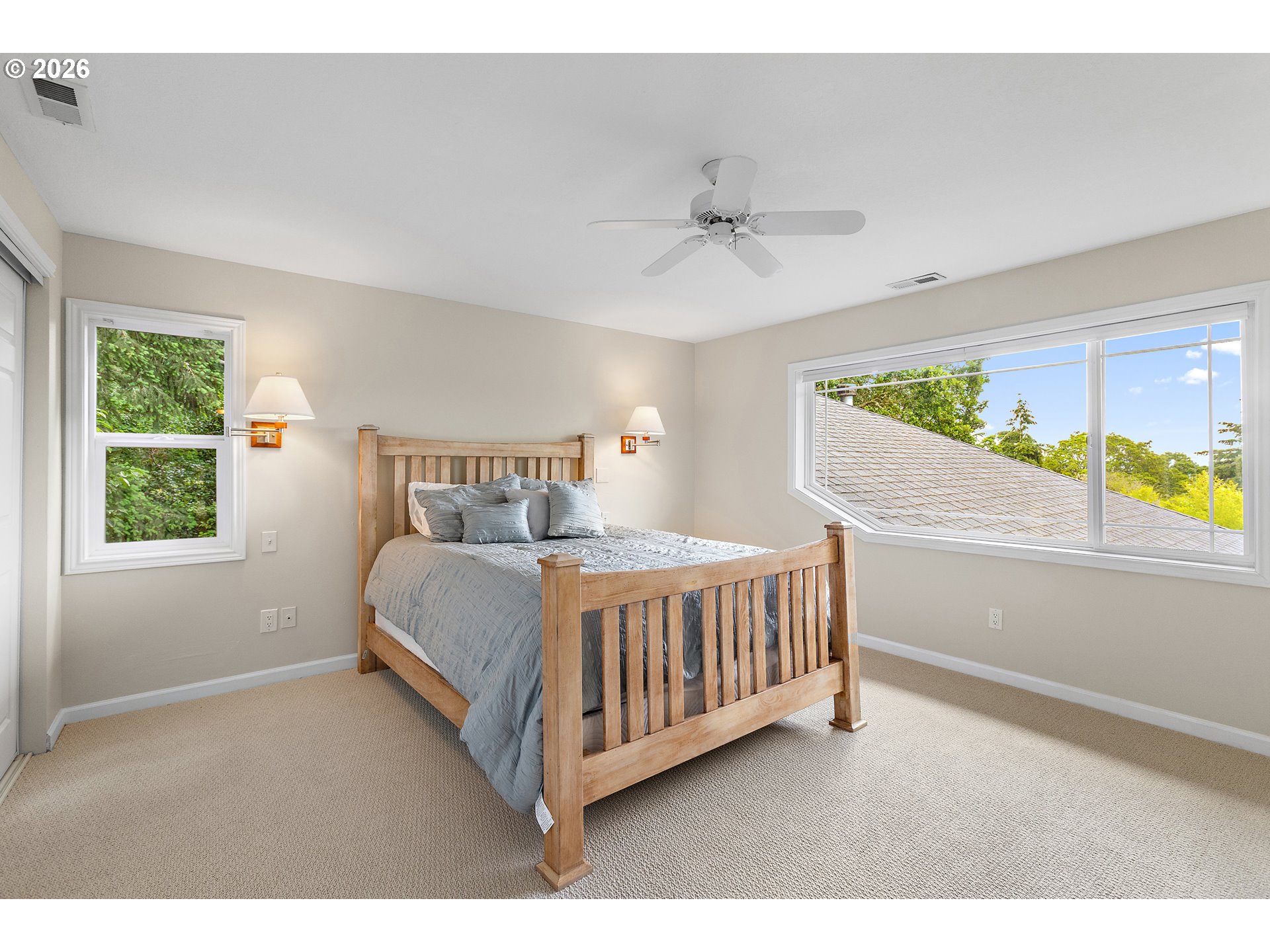 12436 Southwest 58th Avenue Portland, OR 97219 - Photo 21 of 38