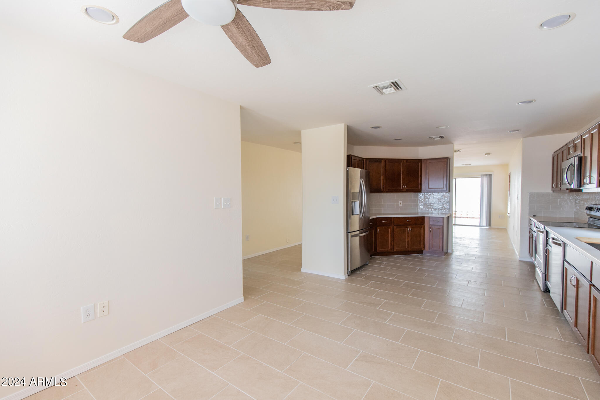 9013 North 14th Street Phoenix, AZ 85020 - Photo 5 of 24 a view of kitchen and kitchen with sink