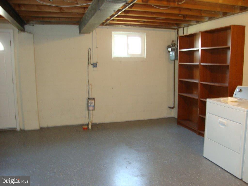 9614 Commonwealth Boulevard Fairfax, VA 22032 - Photo 14 of 17 Space for Storage