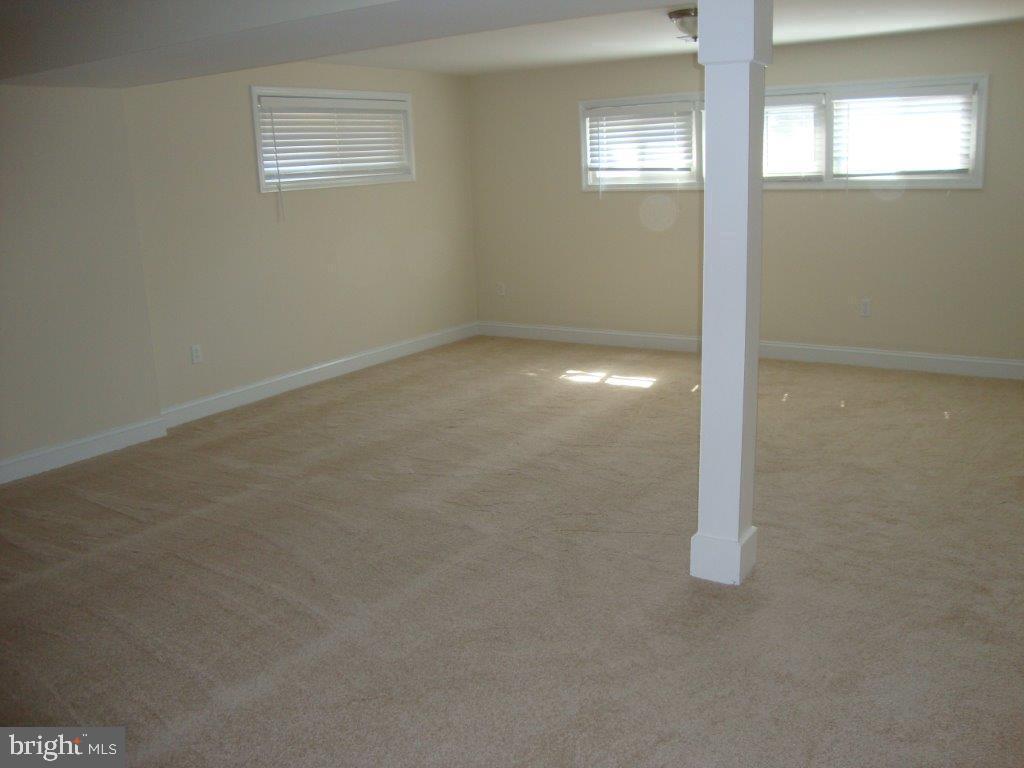 9614 Commonwealth Boulevard Fairfax, VA 22032 - Photo 10 of 17 Huge living space in basement