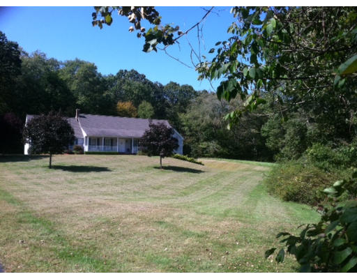 313 Lisbon Road Canterbury, CT 06331 - Photo 1 of 12