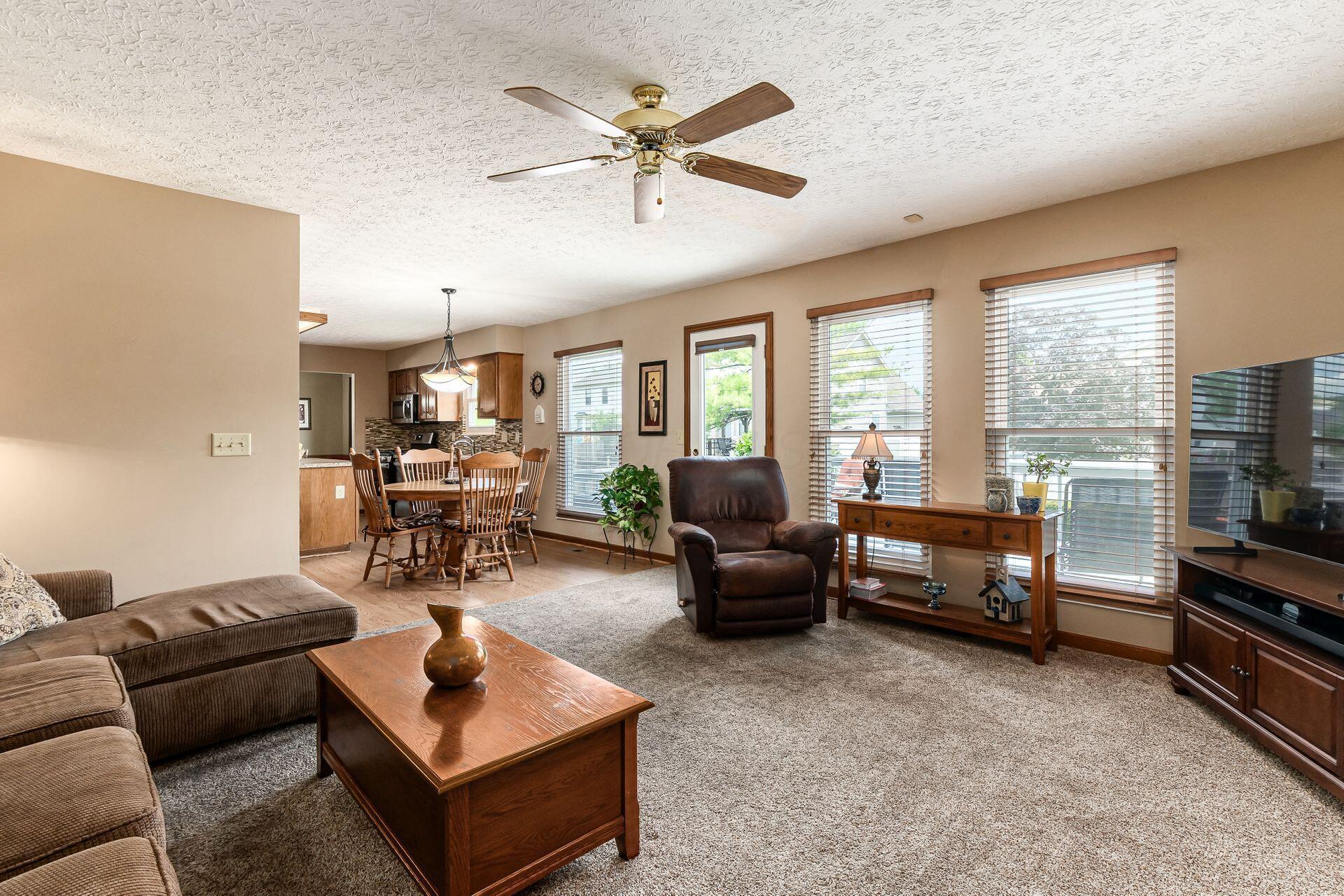 1042 Rousseau Lane Galloway, OH 43119 - Photo 16 of 47 018_ Ln Galloway OH 43119 USA
