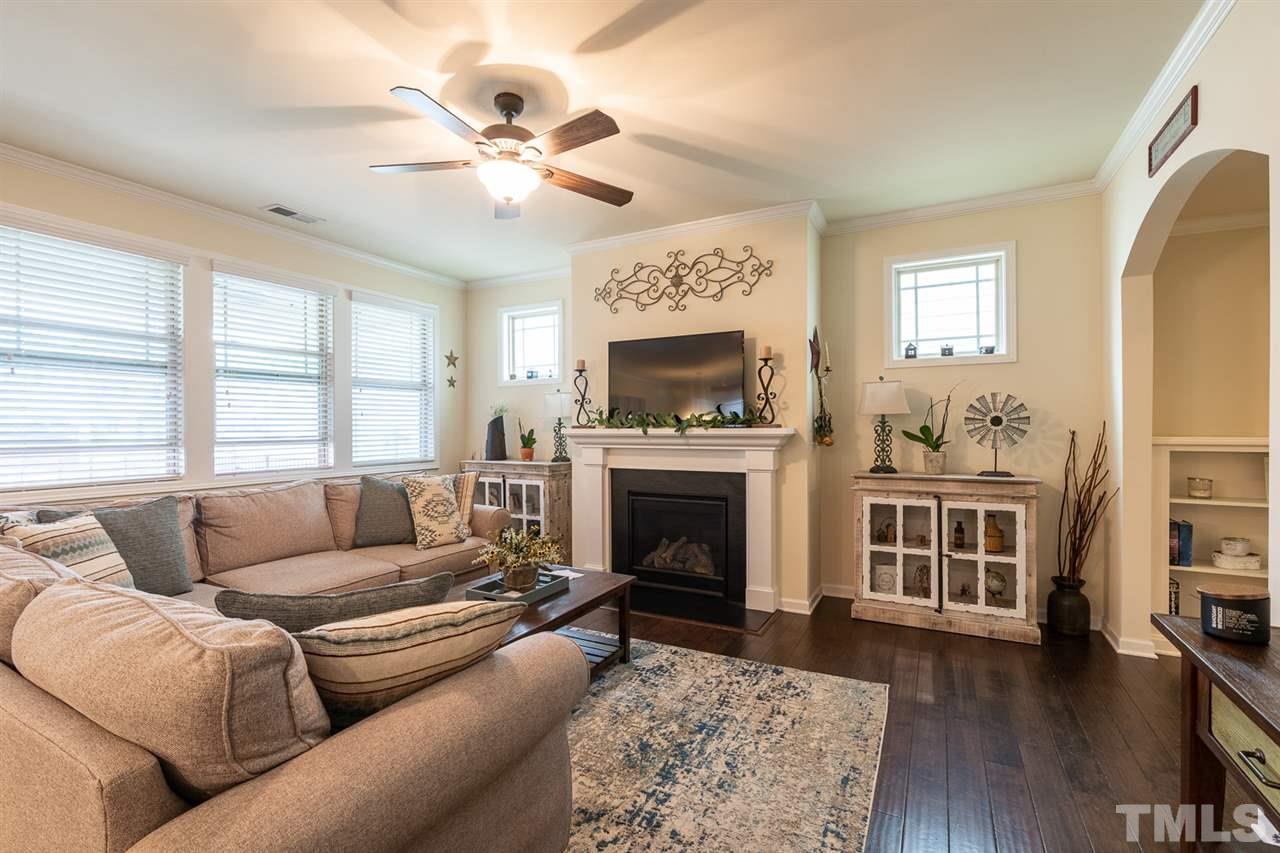 905 Wildflower Ridge Road Wake Forest, NC 27587 - Photo 3 of 29 Gallery Image 3